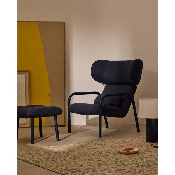 Tumši zils atpūtas krēsls Inari – Kave Home-image-1