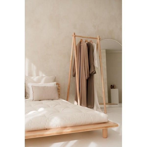 Drēbju statīvs no priedes koka dabīgā tonī Hongi – Karup Design-image-1