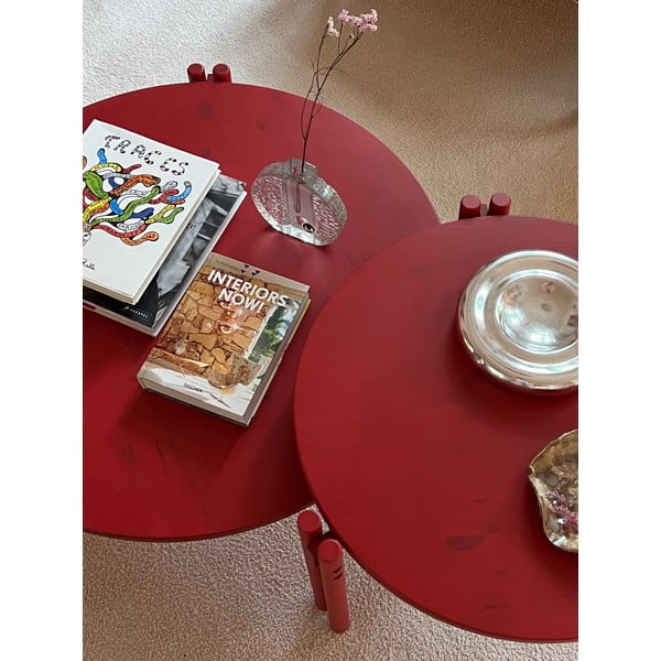 Sarkans priedes masīvkoka apaļš žurnālgaldiņš ø 60 cm Sticks – Karup Design-image-4