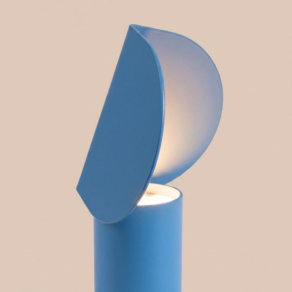 Gaiši zila alumīnija LED galda lampa (augstums 15 cm) BISCUIT – Thoro-image-3