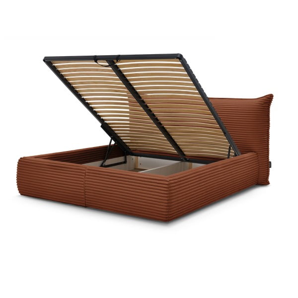 Ķieģeļu sarkana polsterēta divvietīga gulta ar veļas kasti un redelēm 180x200 cm Jade – Bobochic Paris-image-1