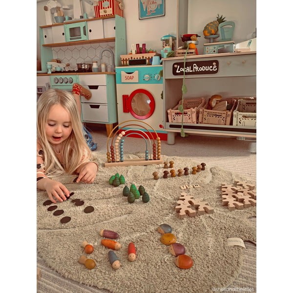 Haki mazgājams/ar rokām darināts kokvilnas bērnu paklājs 75x100 cm Mini Monstera Olive – Lorena Canals-image-4