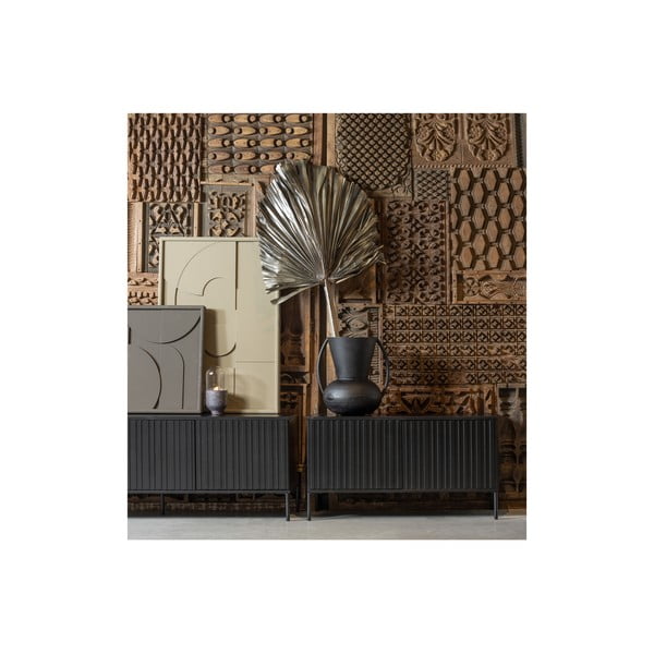 Melns priedes masīvkoka TV galdiņš 150x56x44 cm Gravure – WOOOD-image-4