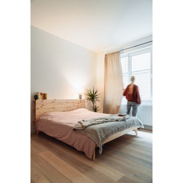 Divguļamā gulta no priedes koka ar režģi 180x200 cm Retreat – Karup Design-image-1