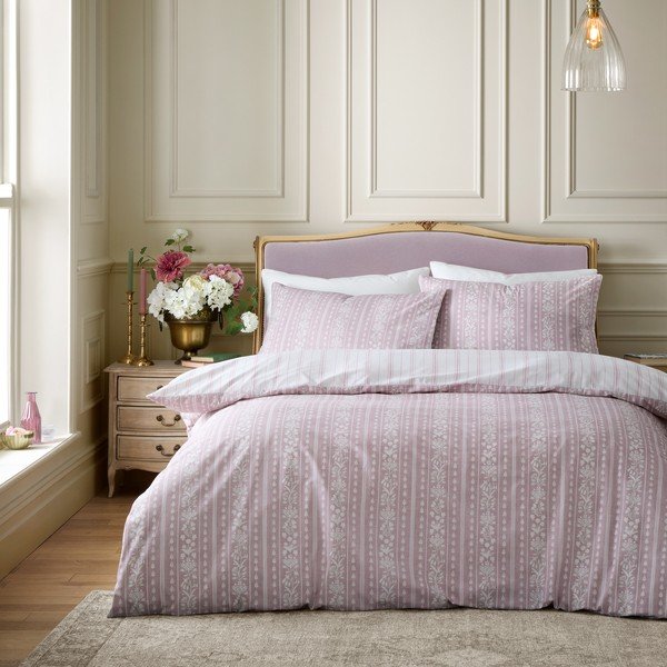 Balta/rozā vienguļamā gultas veļa 135x200 cm Regency Stripe – Catherine Lansfield-image-1