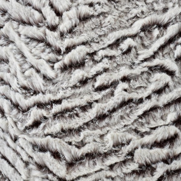 Dekoratīvais spilvens no mākslīgās kažokādas 43x43 cm Wolf Faux Fur – Catherine Lansfield-image-2