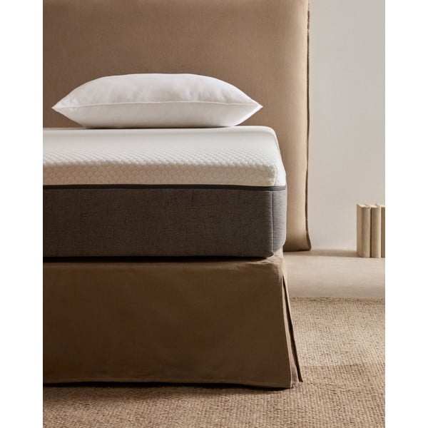 Vidēji stingrs putu matracis 135x190 cm Eva – Kave Home-image-1