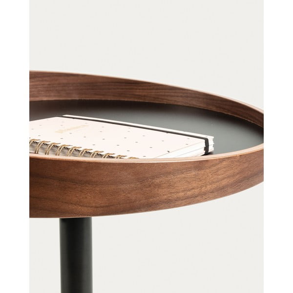 Apaļš sānu galdiņš ar valrieksta koka imitācijas galda virsmu ø 46 cm Kaori – Kave Home-image-2
