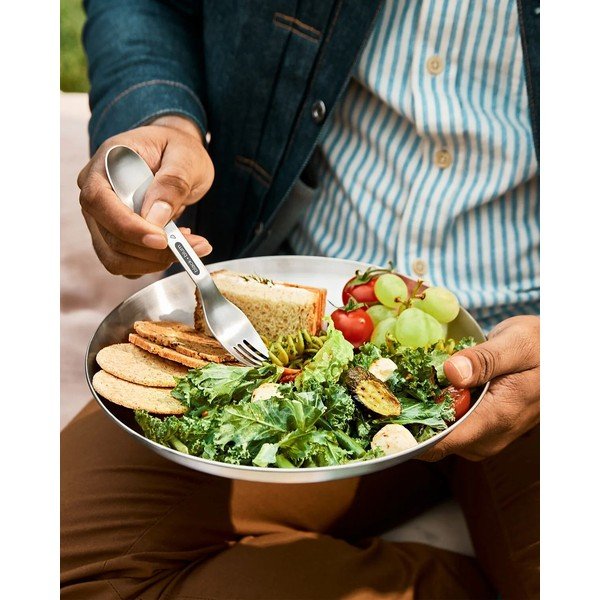 Sudraba krāsas nerūsējošā tērauda šķīvji (4 gab.) ø 25,5 cm – Black + Blum-image-1