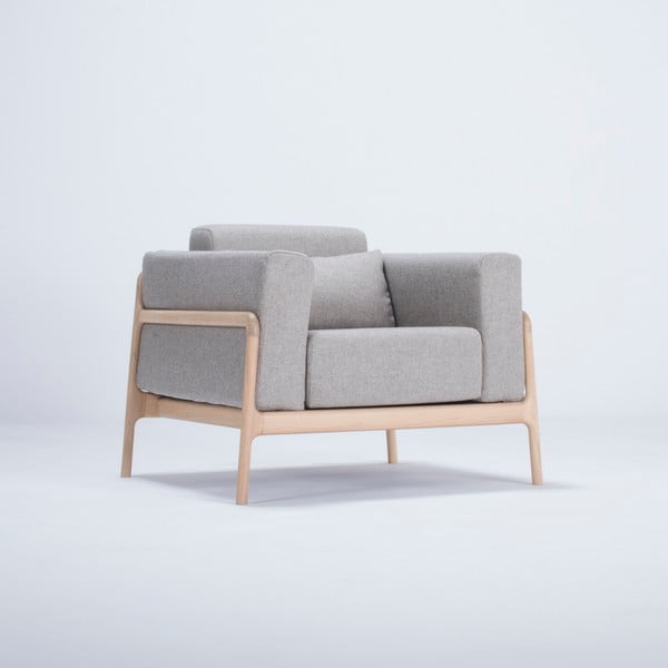 Ozolkoka krēsls ar pelēku auduma sēdekli Gazzda Fawn