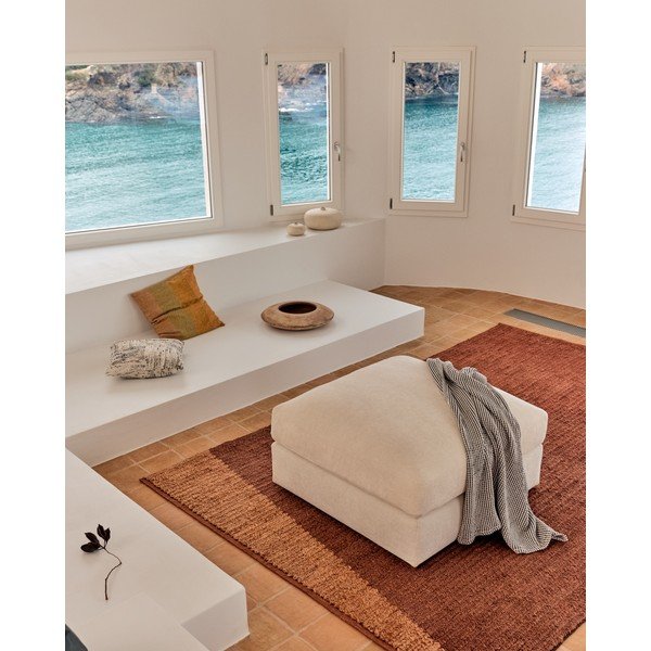 Bēšs kāju soliņš no šenila auduma Alea – Kave Home-image-1