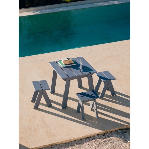 Priedes masīvkoka dārza ēdamgalds 77x79 cm Navo – noo.ma-image-1