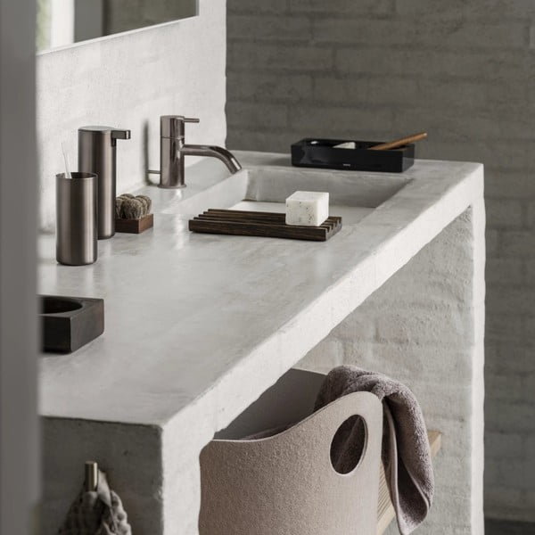 Tumši brūns nerūsējošā tērauda ziepju dozators 165 ml MODO – Blomus-image-1