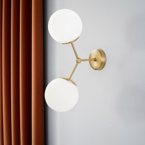 Sienas lampa baltā un zelta krāsā Opviq lights Damar-image-1