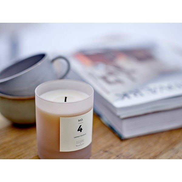 Aromātiskā svece degšanas laiks 50 h No. 4 Lemon Verbena – ILLUME x Bloomingville-image-1