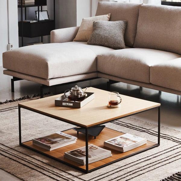 Brūns žurnālgaldiņš ar riekstkoka imitācijas virsmu 80x80 cm Yona – Kave Home-image-1