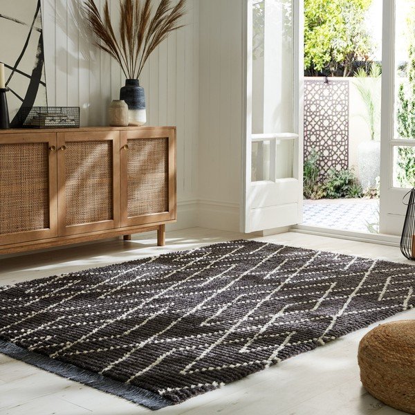 Melns paklājs 160x230 cm Aisha – Flair Rugs-image-1