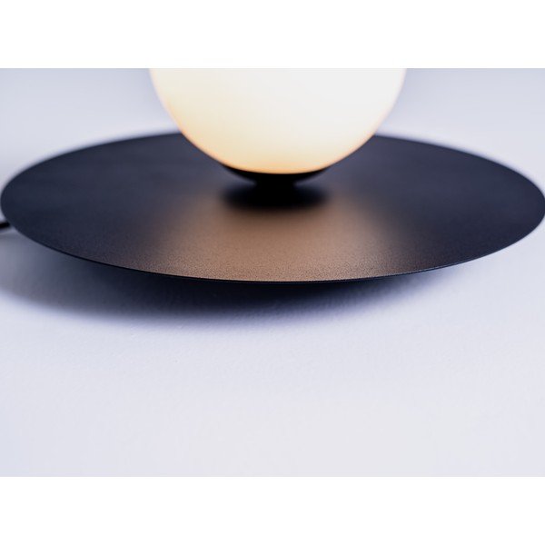 Melna galda lampa ar stikla abažūru (augstums 17 cm) Skiva Ball – CustomForm-image-3