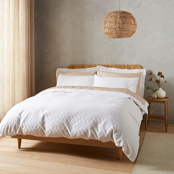 Balta vienvietīga kokvilnas gultas veļa 135x200 cm Waffle – Bianca