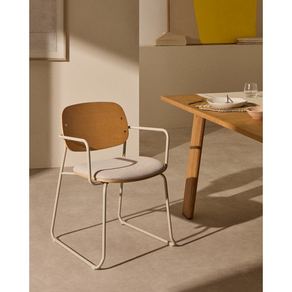 Bēšs/dabīga toņa metāla pusdienu krēsls ar roku balstiem Meli – Kave Home-image-1