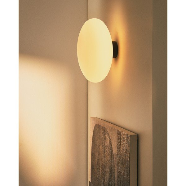 Balta/sudraba krāsas sienas lampa ø 26 cm Bamila – Kave Home-image-1