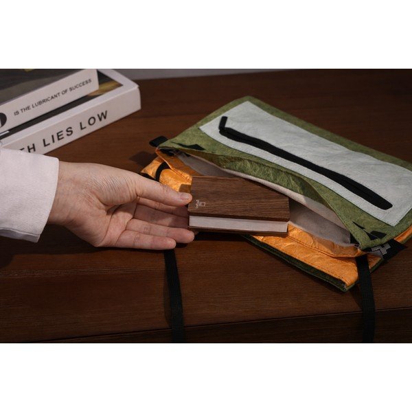 Tumša dabīga toņa pārvietojams gaismas dekors ar USB BookLight – Gingko-image-4