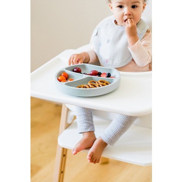 Gaiši zils silikona bērnu šķīvis 19x20,5 cm – Kindsgut-image-1