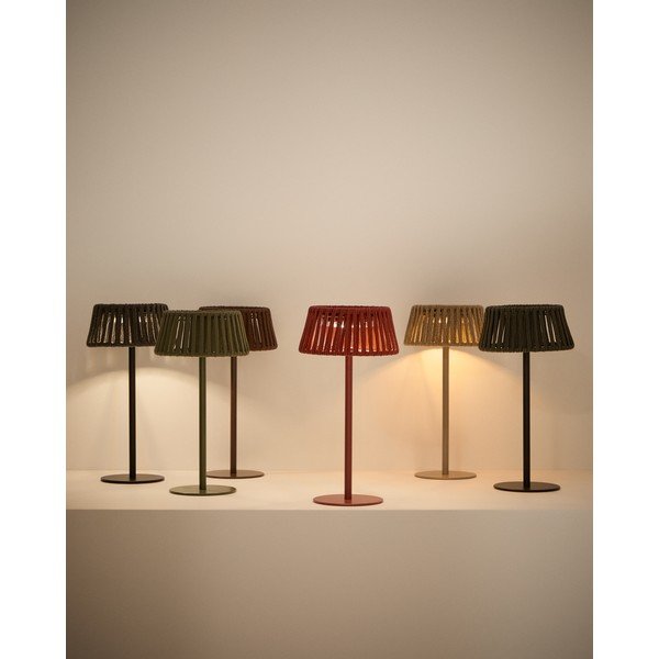 LED galda/pārvietojams āra gaismeklis ar saules baterijām (augstums 30 cm) Aldet – Kave Home-image-3