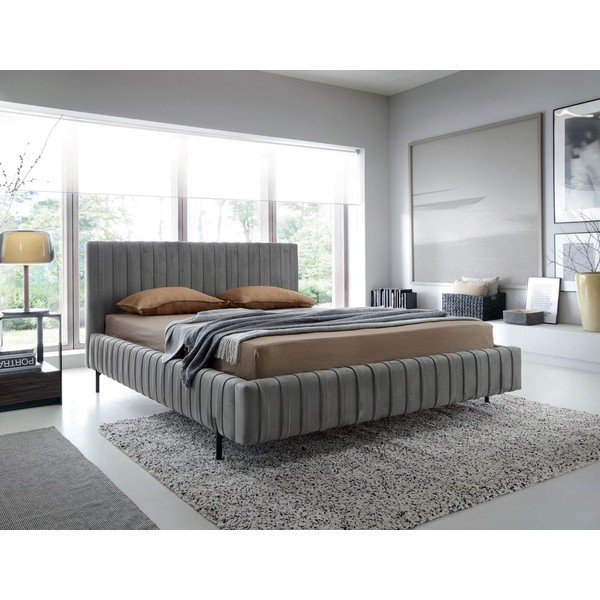 Pelēka polsterēta divvietīga gulta ar veļas kasti un ar redelēm 160x200 cm Plissa – ELTAP-image-1