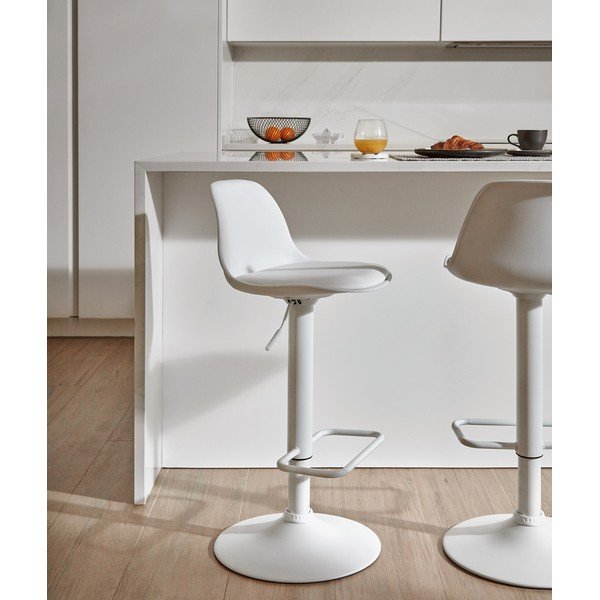 Matēti balts mākslīgās ādas bāra krēsls ar regulējamu augstumu (sēdekļa augstums 60 cm) Orlando-T – Kave Home-image-2