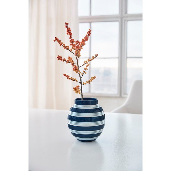 Tumši zili balta keramikas vāze Kähler Design Nuovo, augstums 20,5 cm-image-3