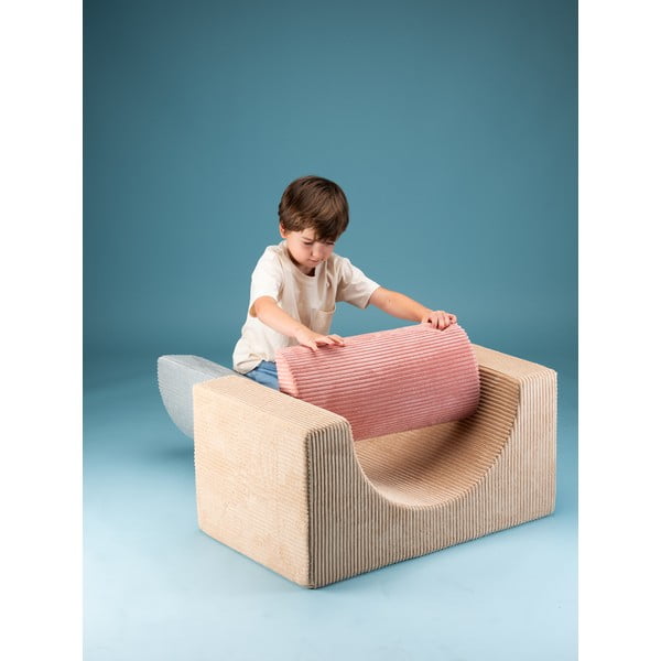 Gaiši brūns velveta putu rotaļu laukums 75x49x37 cm Rainbow Montessori – Wigiwama-image-3