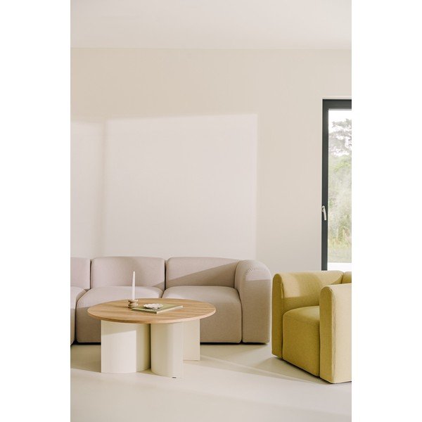 Krēmkrāsas/dabīga toņa apaļš žurnālgaldiņš ar oškoka imitācijas galda virsmu ø 95 cm Gavo – noo.ma-image-2