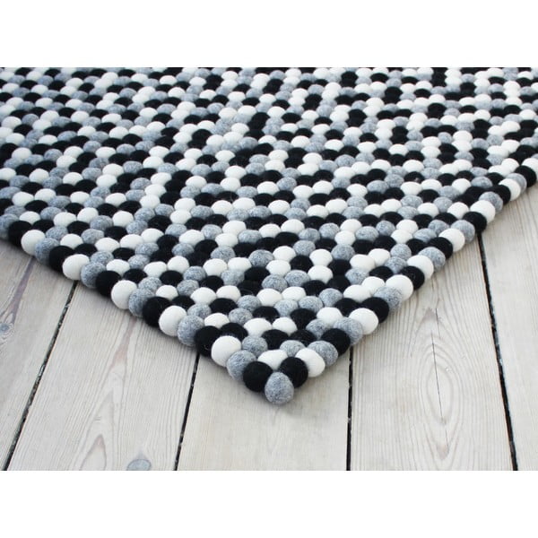 Melns un balts vilnas bumbiņu paklājs Wooldot Ball Rugs, 100 x 150 cm