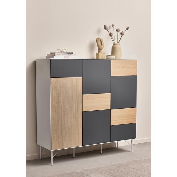 Antracīta pelēka/dabīga toņa augsta kumode ar ozolkoka imitāciju 136x133 cm Edge by Hammel – Hammel Furniture-image-1