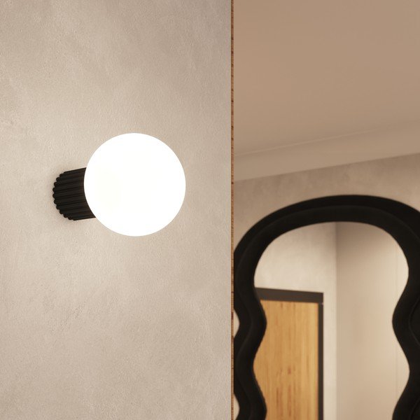 Melna sienas lampa ø 12 cm Orbital – Sollux-image-1