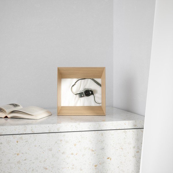 Dabīga toņa koka stāvošs foto rāmis 20x20 cm Lookout – Umbra-image-4