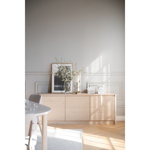 Gaiša dabīga toņa kumode ar ozolkoka imitāciju 180x70x40 cm Melstone – Rowico-image-1