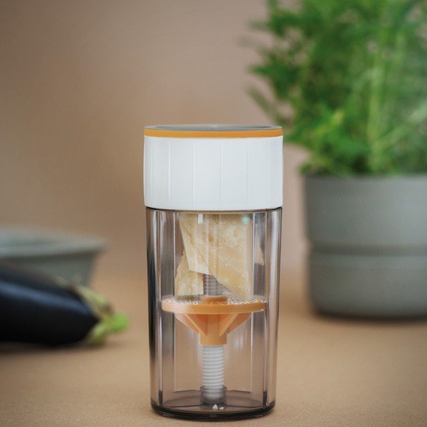 Stelton Rig-Tig parmezāna dzirnaviņas-image-1