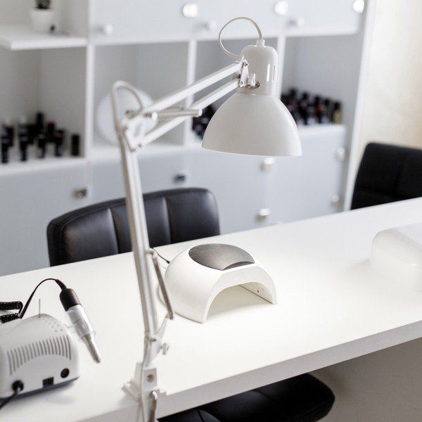 Balta galda lampa ar saliekamu konstrukciju/ar klipsi (augstums 73,5 cm) Tajo – Trio-image-1
