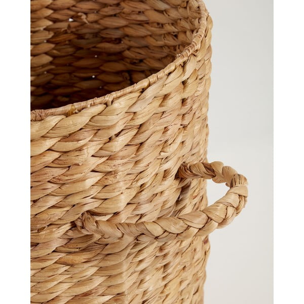 Dabīga toņa veļas grozs no ūdens hiacintes Yessira – Kave Home-image-4