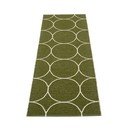 Tumši zaļš iekštelpu un āra celiņa paklājs 70x200 cm Boo Dark Olive – Pappelina
