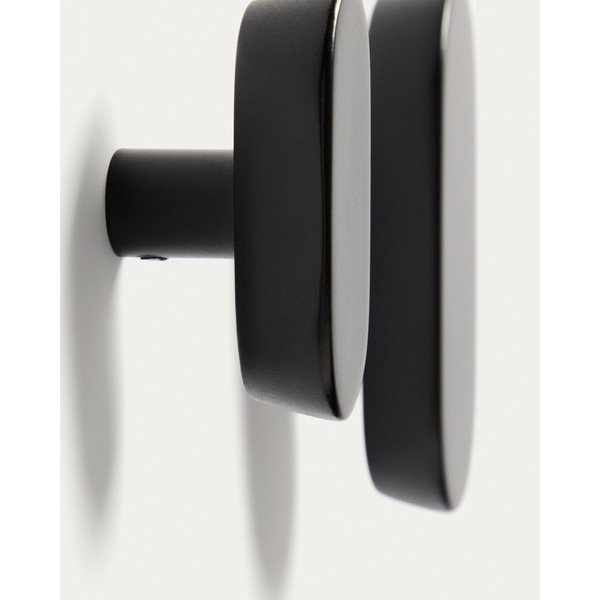 Melni dižskābarža masīvkoka sienas āķi (2 gab.) Arely – Kave Home-image-2