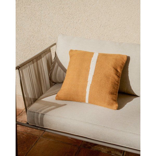 Bēšs polsterēts dārza dīvāns Zivia – Kave Home-image-3