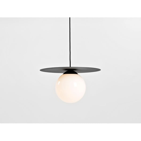 Melna piekaramā lampa ar stikla abažūru ø 40 cm Skiva Ball – CustomForm-image-3