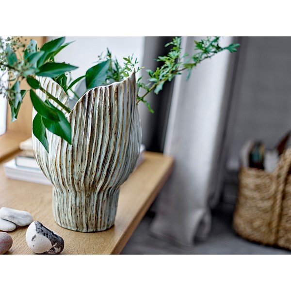 Gaiši zaļa māla vāze (augstums 30 cm) Mahira – Bloomingville-image-2