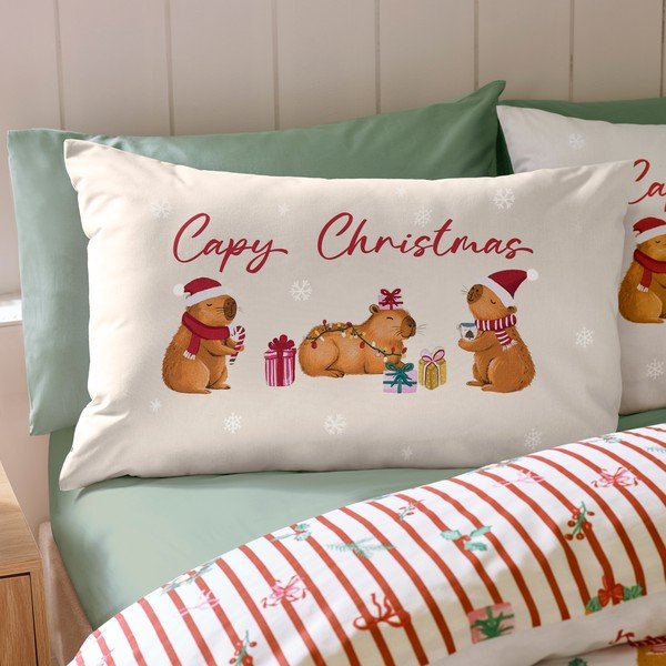 Dabīga toņa vienguļamā gultas veļa 135x200 cm Capy Christmas – Catherine Lansfield-image-3