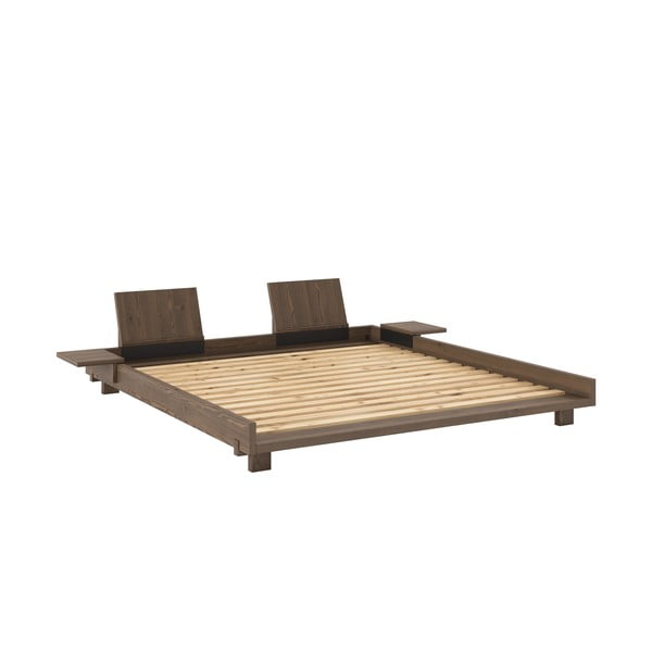 Brūna priedes masīvkoka divvietīga gulta ar redelēm 180x200 cm Social – Karup Design