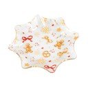 Balts servēšanas stikla šķīvis ar Ziemassvētku motīvu ø 15 cm Gingerbread – Dakls