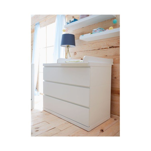 Kumode ar 3 atvilktnēm Pinio Lara-image-2